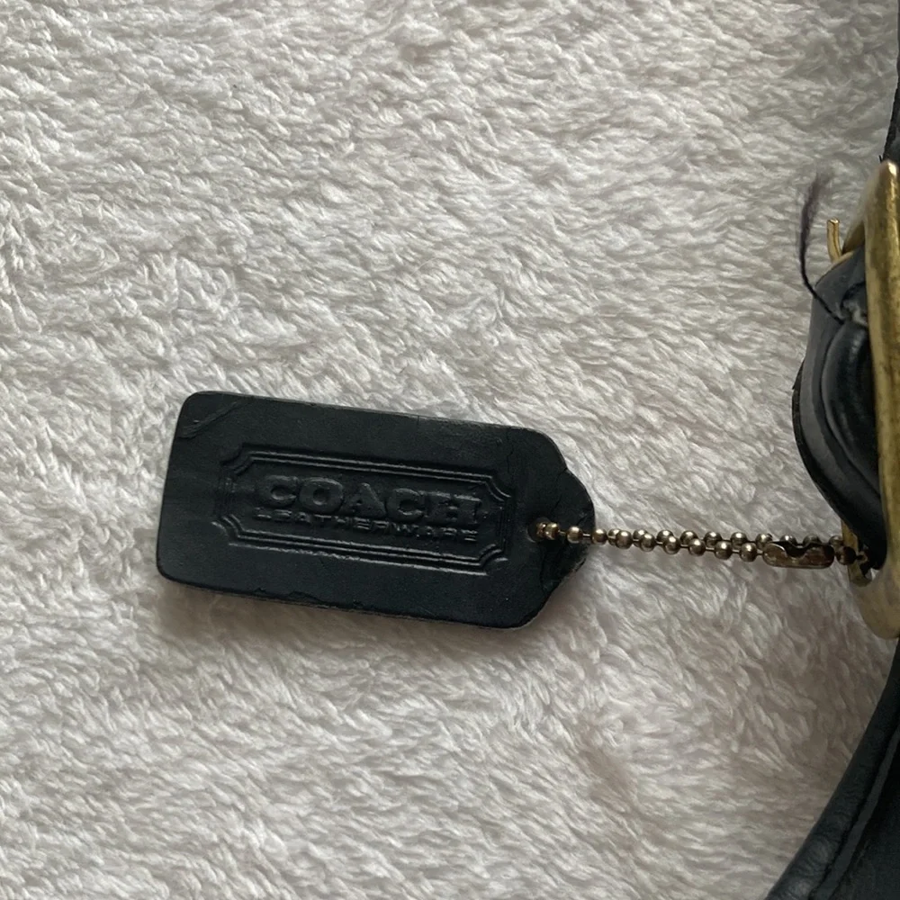 Coach Bucket Bag - Picture 3 of 16